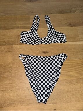 Skatie geometric Wave Print Bikini Set